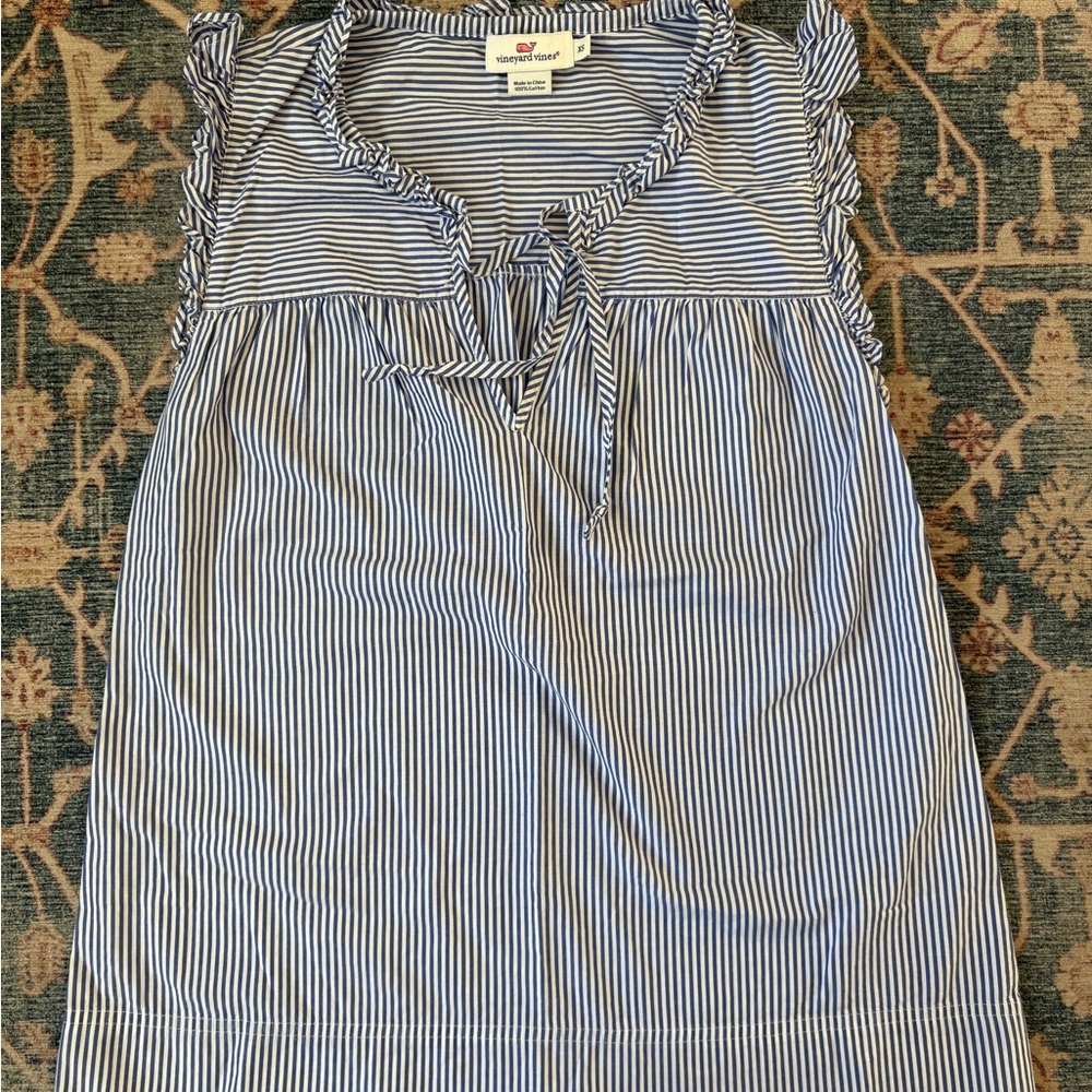Vineyard Vines Blue Striped Women's Top